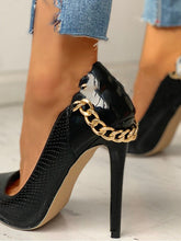 Escarpins à Bout Pointu avec Décoration Métallique Élégante